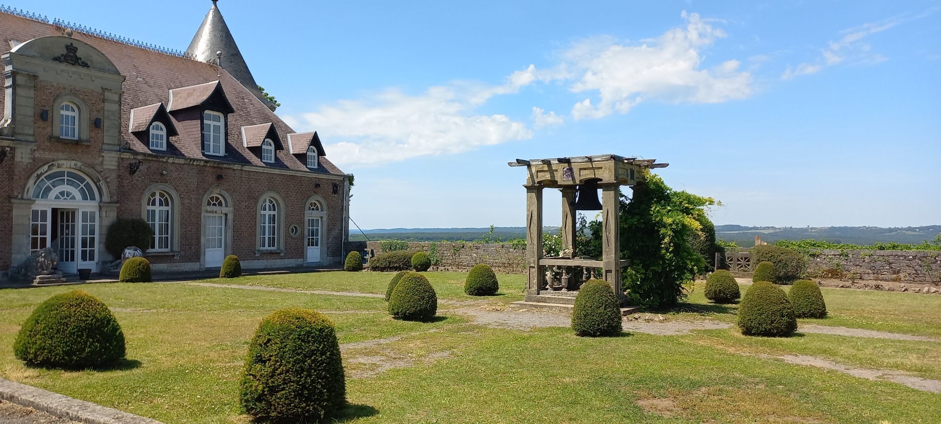 La cloche et son cadran J. Wagner